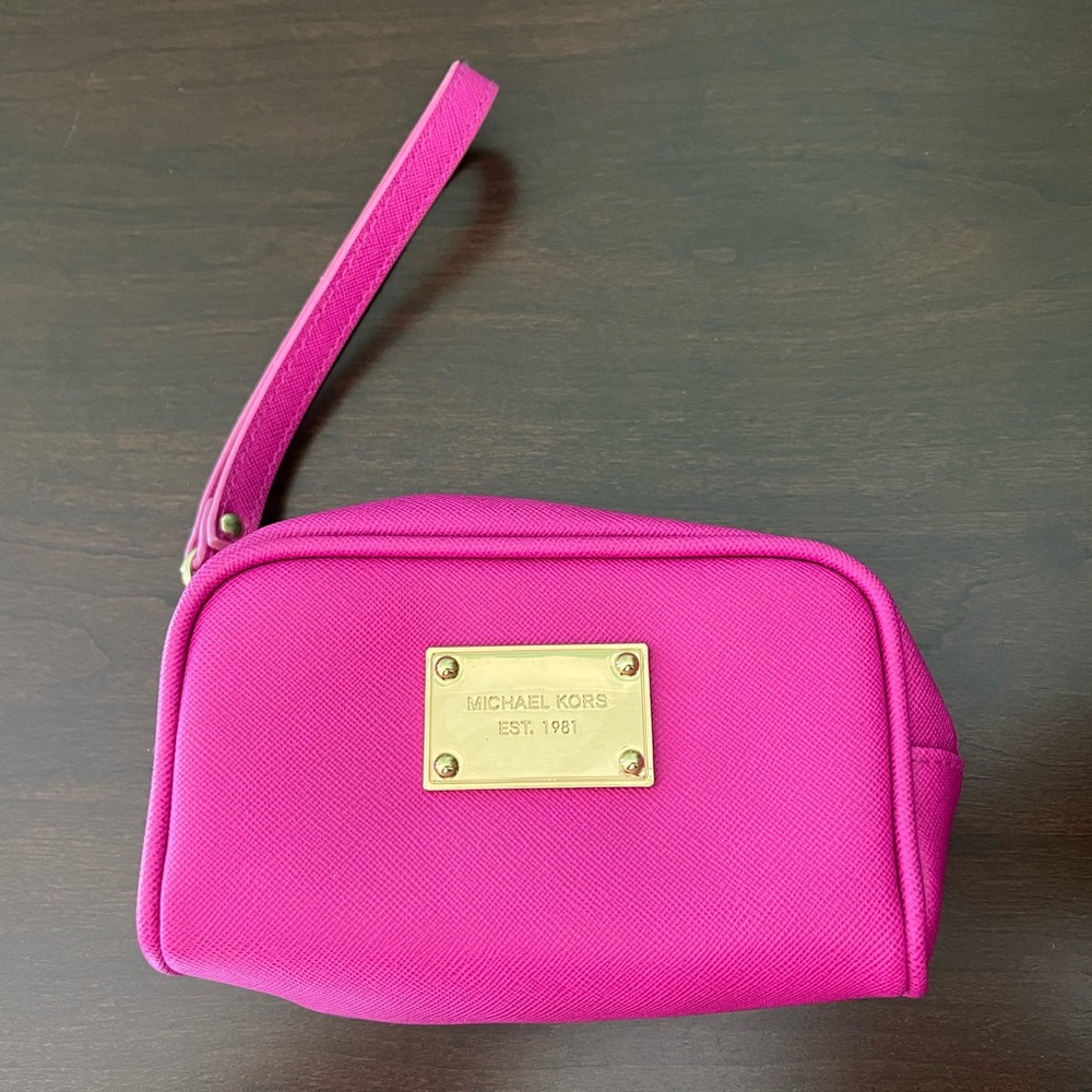 Michael Kors Wristlet